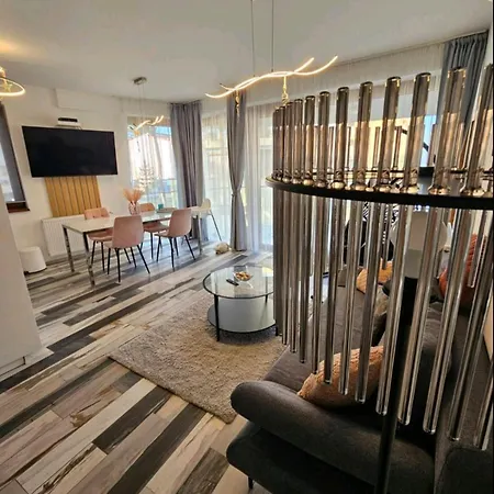 White Rose Luxury Balaton Apartment *