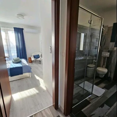 White Rose Luxury Balaton Apartment *
