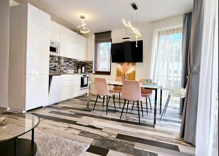 White Rose Luxury Balaton Siófok