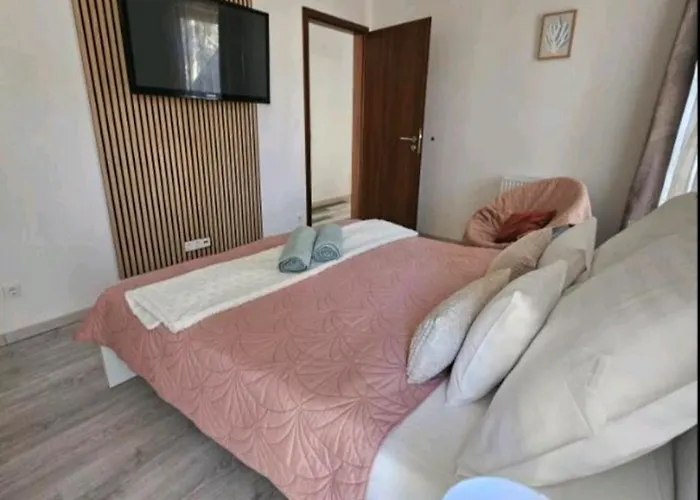 White Rose Luxury Balaton 公寓 *